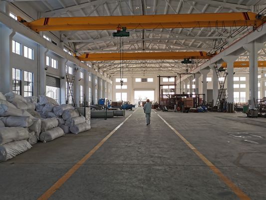 Industrieglasöfen zur Containerproduktion 110-125 m3/t Verbrauch und 0,5-3,5 m3 Wirkungsvolumen der Kammer